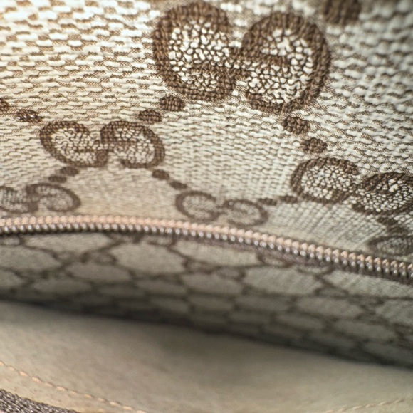 Gucci Supreme Web Tote - Picture 3 of 11